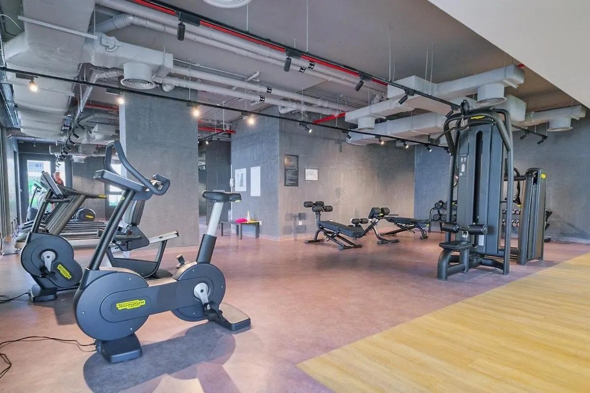 Gorgeous 1-Bedroom Apartment With Beach Access In Port De La Mer Dubai